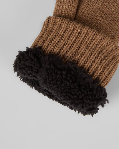 CABLE KNIT MITTENS